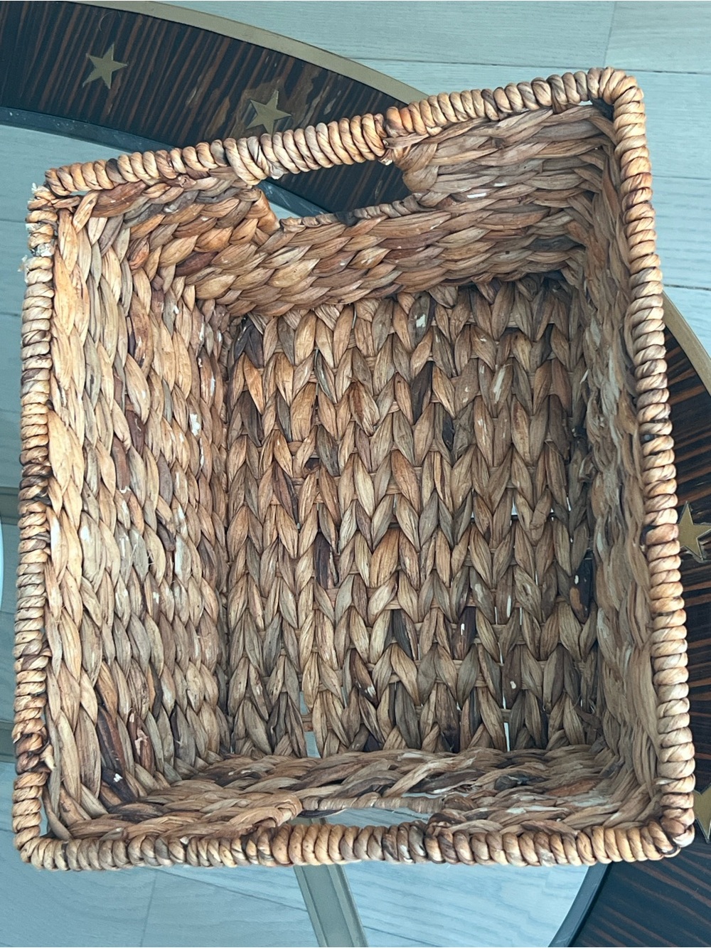Natural Woven Seagrass Storage Basket - Brown